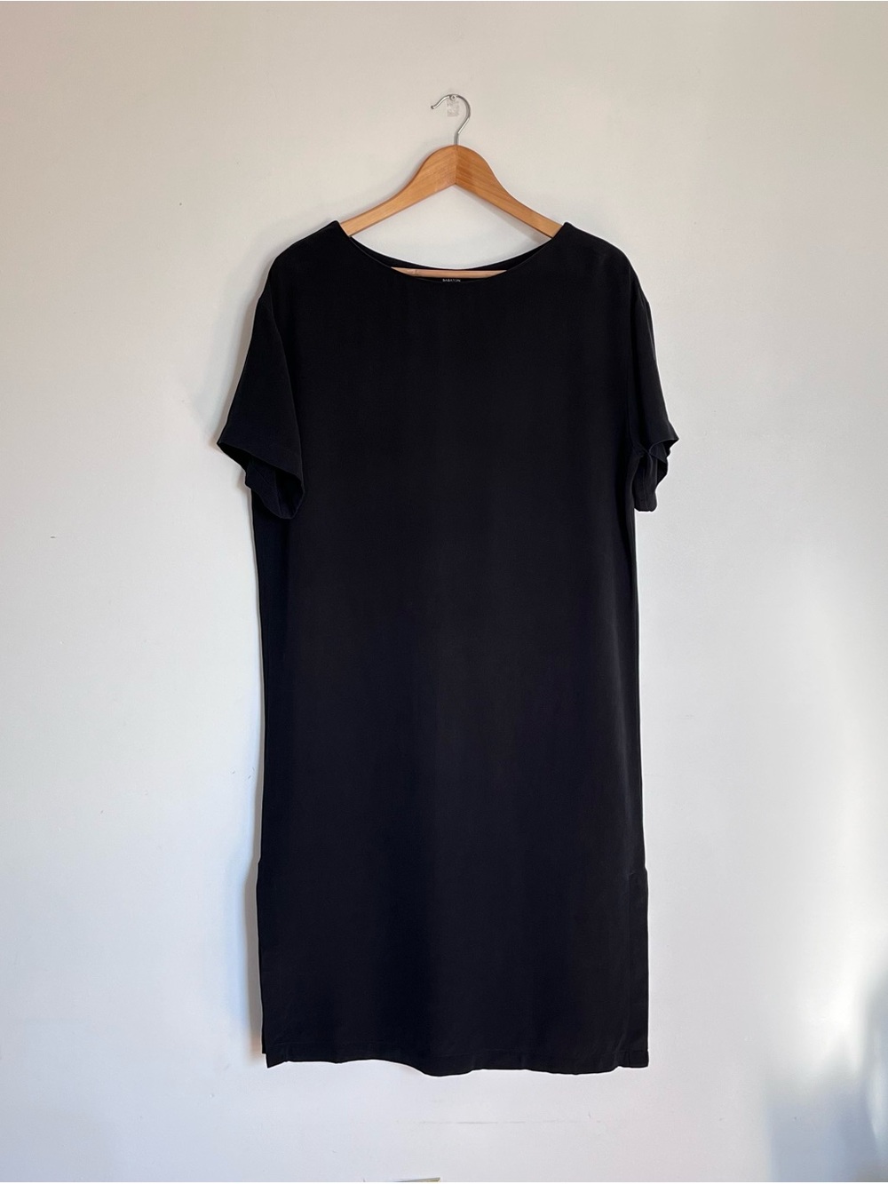 Babaton 100% Silk Black Short-Sleeve Midi Shift Dress